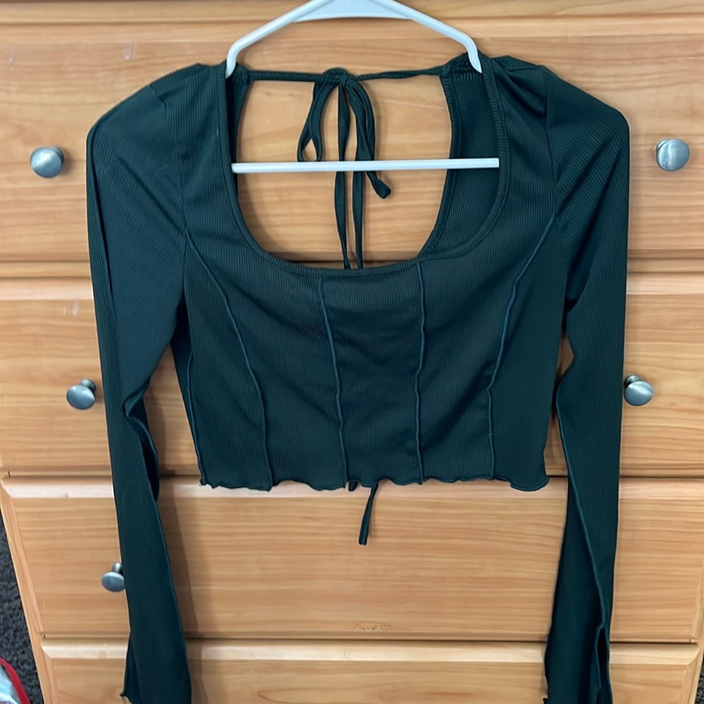 Cropped long sleeve